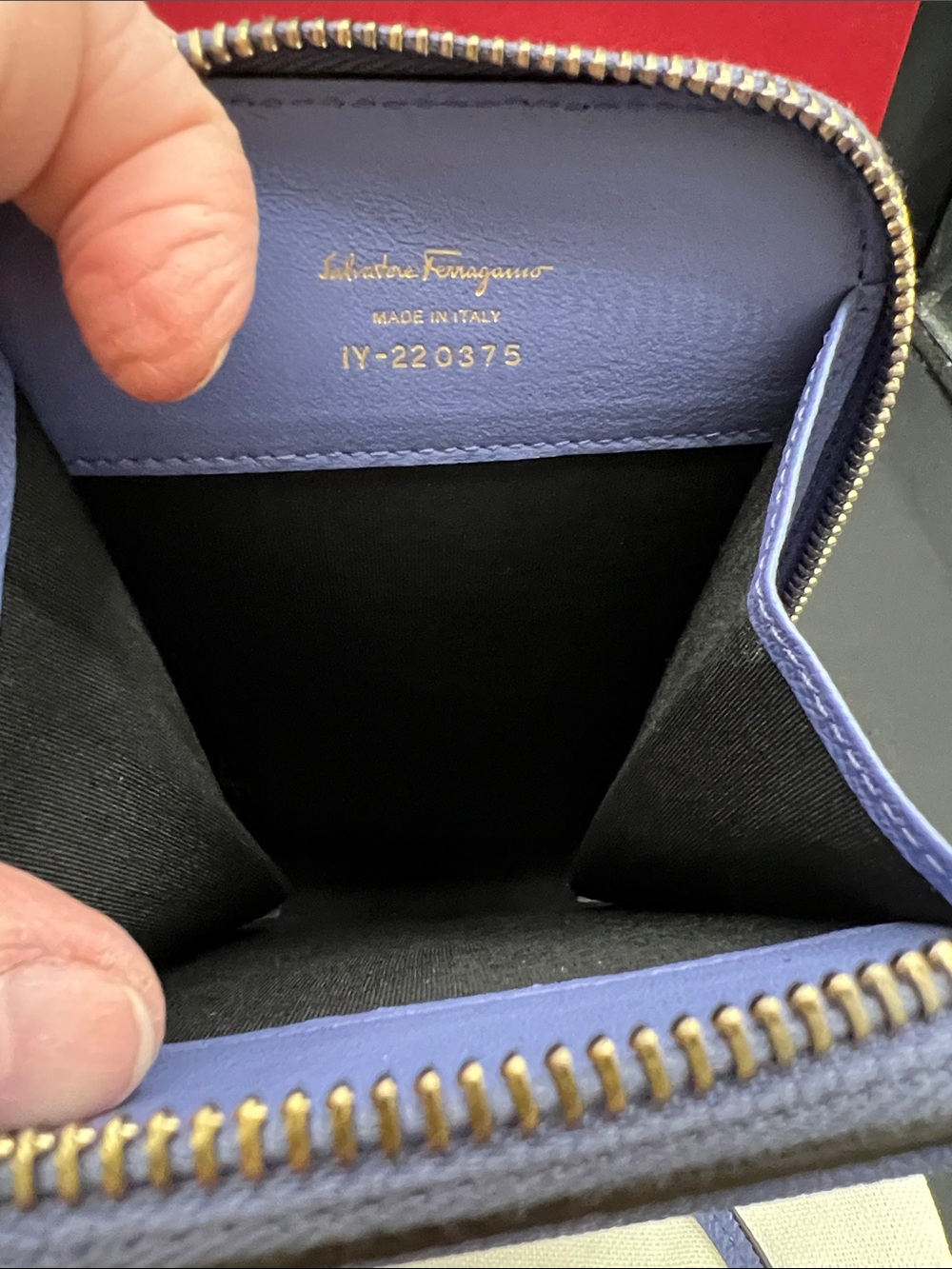 Ferragamo Gancini Leather Crossbody Bag - Picture 3 of 12